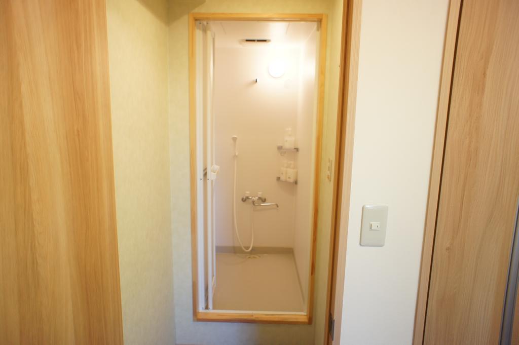 Guesthouse Sun Osaka Buitenkant foto